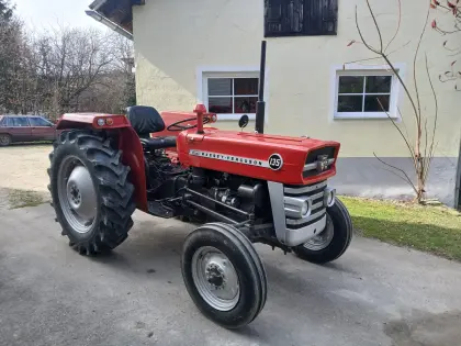 Massey Ferguson 135