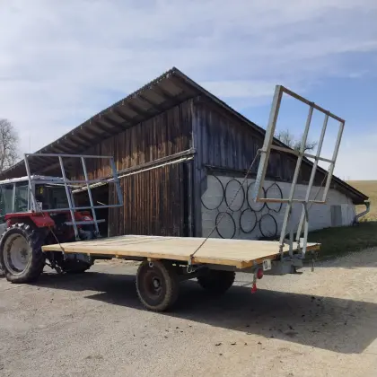 Stroh-/Heuballenwagen
