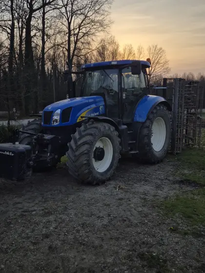 new holland ts135a