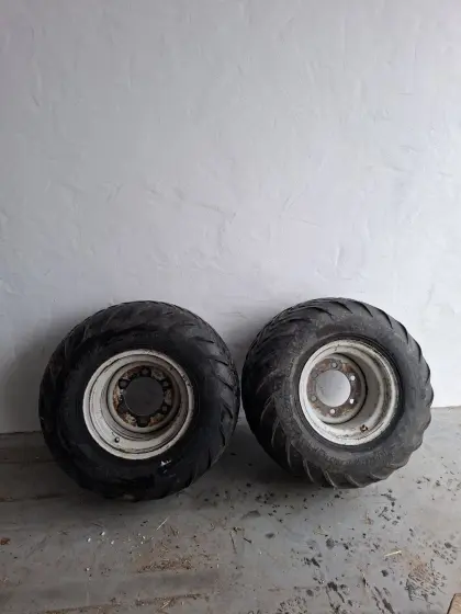 Mährtac Reifen 33x15.50-15