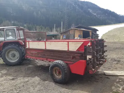 Miststreuer Pöttinger 3100B
