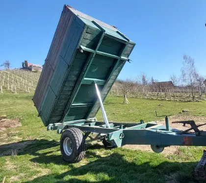 Kipper Dreiseitenkipper