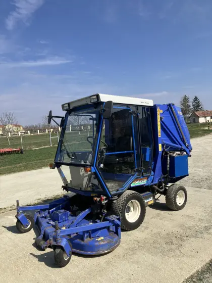 Iseki SF 333 Großflächenmäher Aufsitzmäher