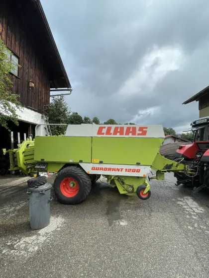 Claas Quadrant 1200