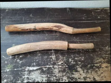 2 Stk. antike Dreschschlägel