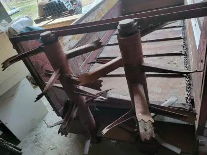 Schicht Bergmiststreuer