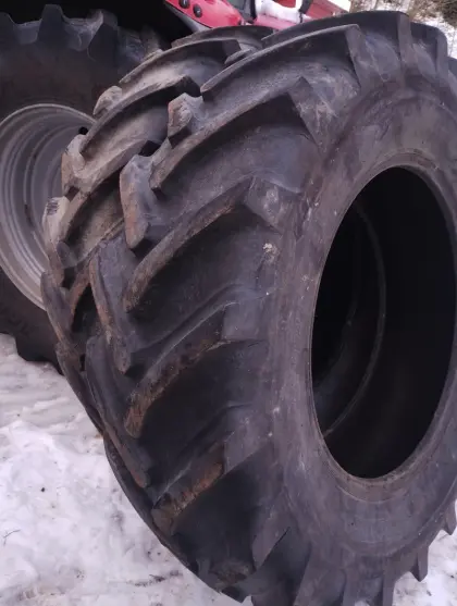 Verschiedene Traktorreifen
