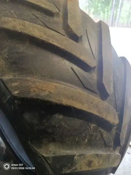 2 Stk. Michelin Xeobib 650/60R38