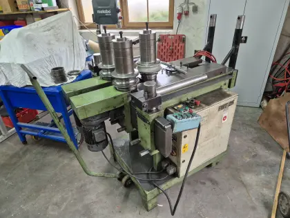 PBT 25 Profilbiegemaschine