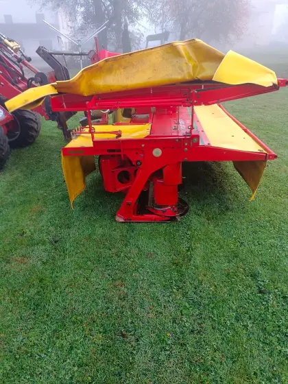 Frontmähwerk Pöttinger Novacat 306F Classic
