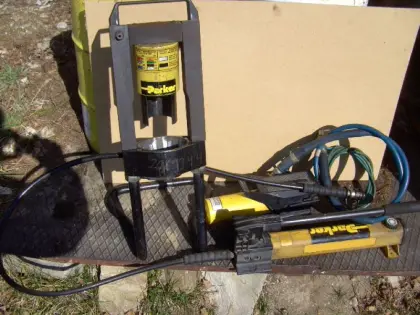 Parker Schlauchpresse 1/4" bis 1 1/4"