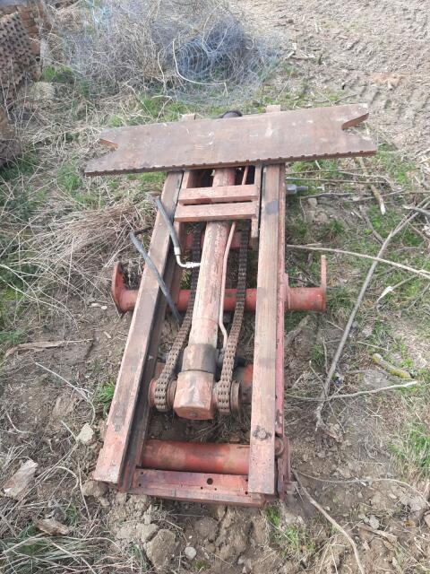 Heckstapler / Hubmast