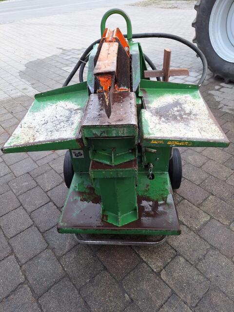 Holzspalter