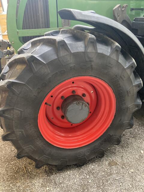 Reifen 420/70R24