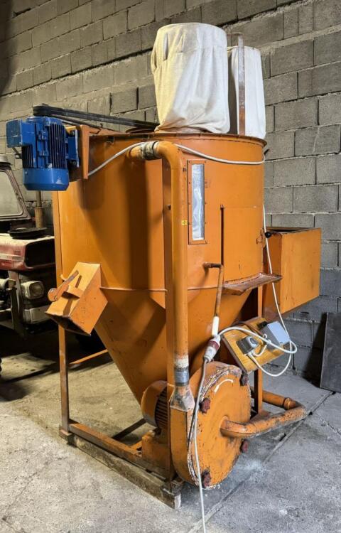 Getreide-Schrotmühle (Type 750)