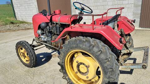 Steyr Traktor T84