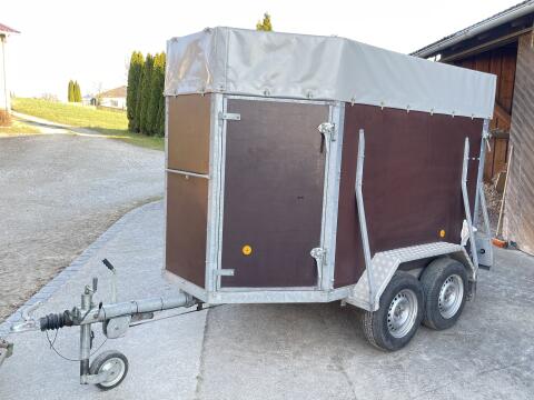Viehwagen Viehanhänger Schlögl