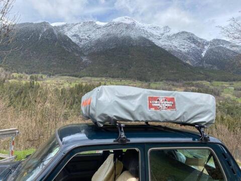 Dachzelt Overland für mittelgroße Autos
