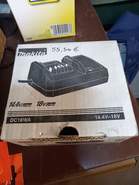 Makita Ladegerät