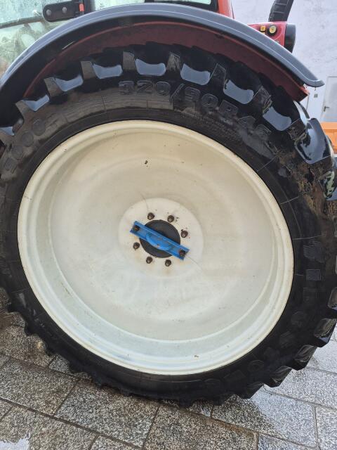 Kompletträder 320/90r46