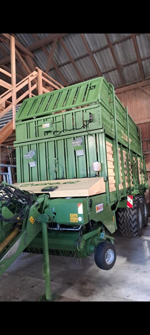 Krone AX 310