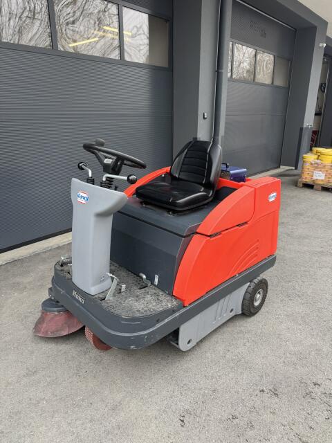 Hako Sweepmaster B980R