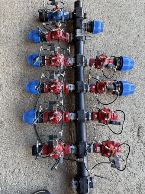 Bewässerungsverteiler mit Magnetventilen
