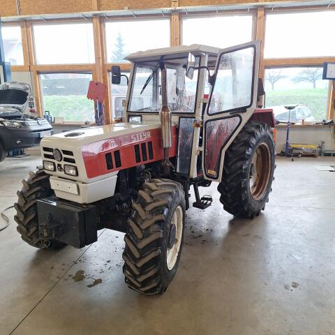 Steyr 8075