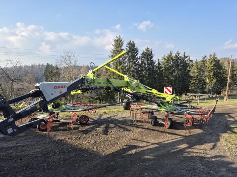 Seitenschwader, Schwader. Claas 1700 Twin
