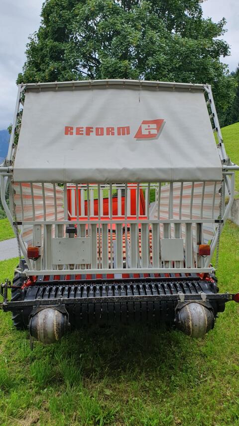 Reform Muli 600 SL mit 18m³ Ladewagen