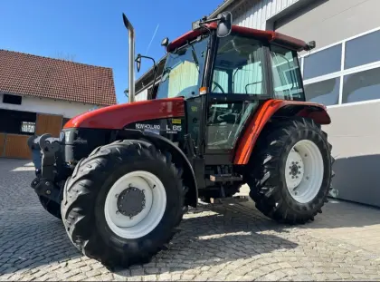 New Holland L65 / kein Fendt, John Deere, Deutz, Steyr