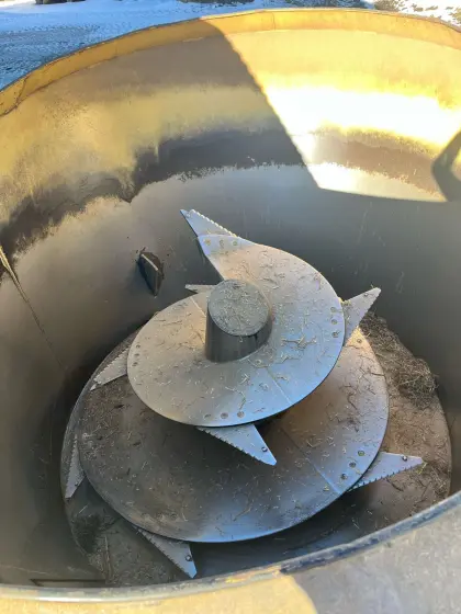 Futtermischwagen Matrix 13