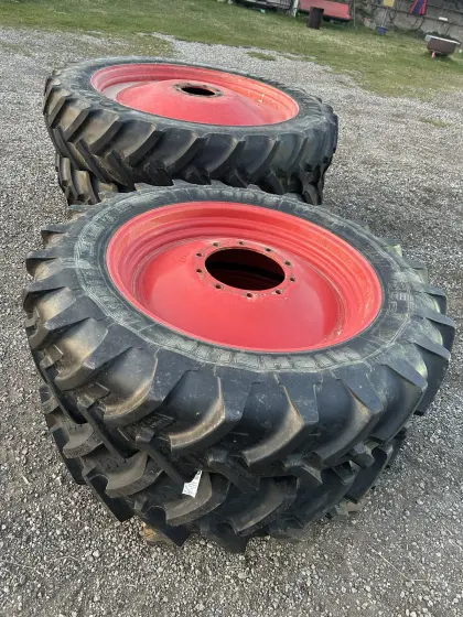 Pflegereifen zu Fendt 340/85 R 48, 380/85 R 34