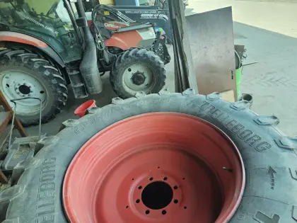 Fendt 714-716 SCR, S4 Kompletträder 38 Zoll