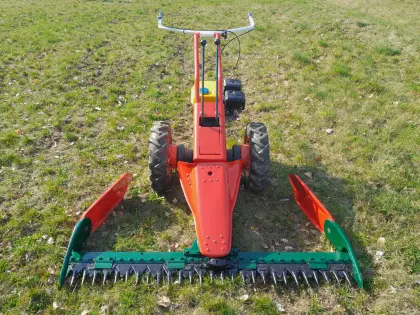 Reform 115 mit neuem 4-Takt Motor, 145 cm Mähbalken