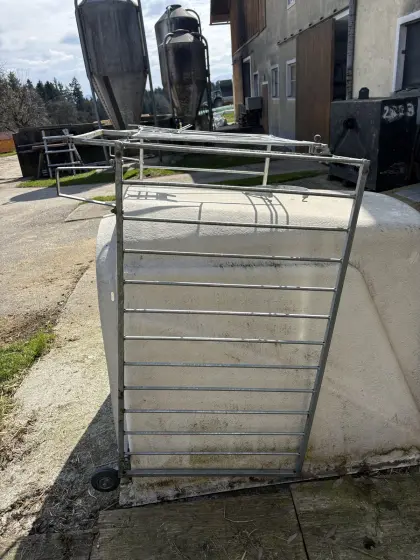 Verkaufe Kälberiglu im guten gebrauchten Zustand