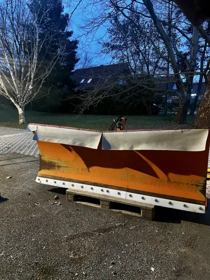 Hydrac Schneepflug Uni 230