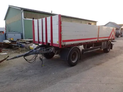 2-Achs-Plateauanhänger