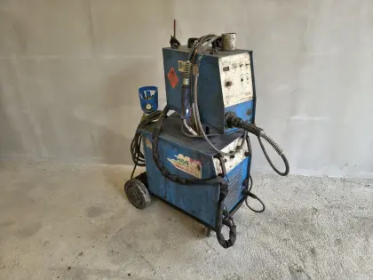 Böhm CRO W300 SL Profi Schutzgasschweißgerät