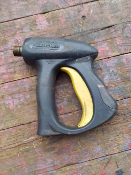 Defektes Griffstück Kärcher