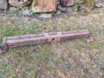 Antiker Bauernhof-Holzbalken um 1900 - Pferde-Zugbaum