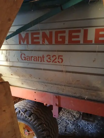 Mengele Garant 325 Ladewagen (Oberwart)
