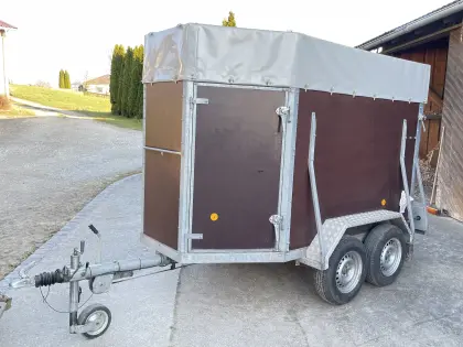 Viehwagen Viehanhänger Schlögl