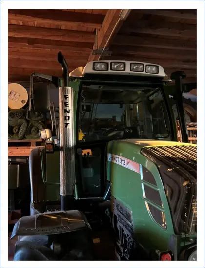 Auspuffblech Fendt 300 Vario Com3