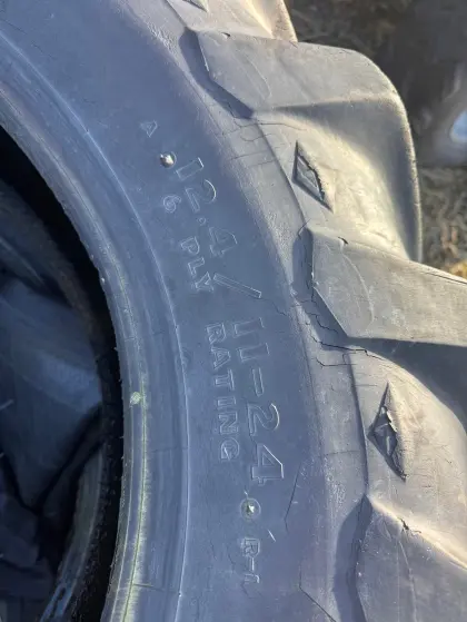 Traktorreifen 12.4/11-24