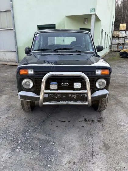 Lada taiga 4x4