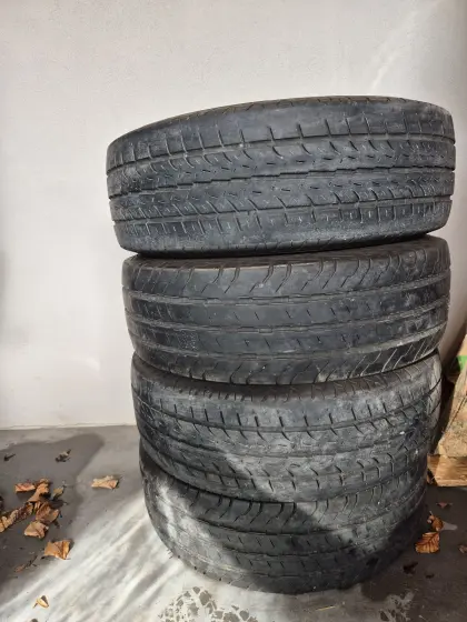 Sommerreifen 215/70 R15 C