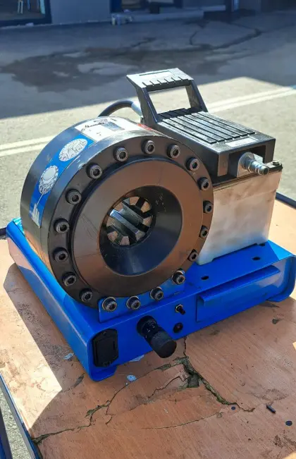 Schlauchpresse Finnpower P16AP