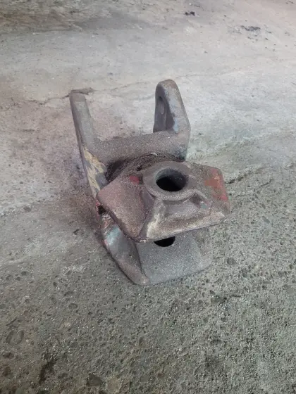 Anhängevorrichtung Steyr 1100