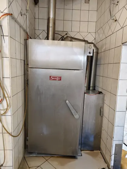 Sorgo Selch (Räucheranlage)